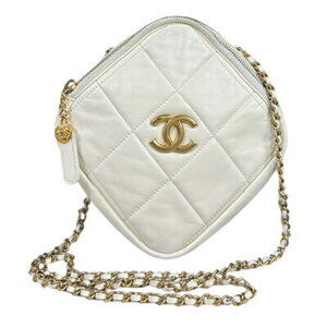 Chanel Matelasse Shoulder Bag White Lambskin